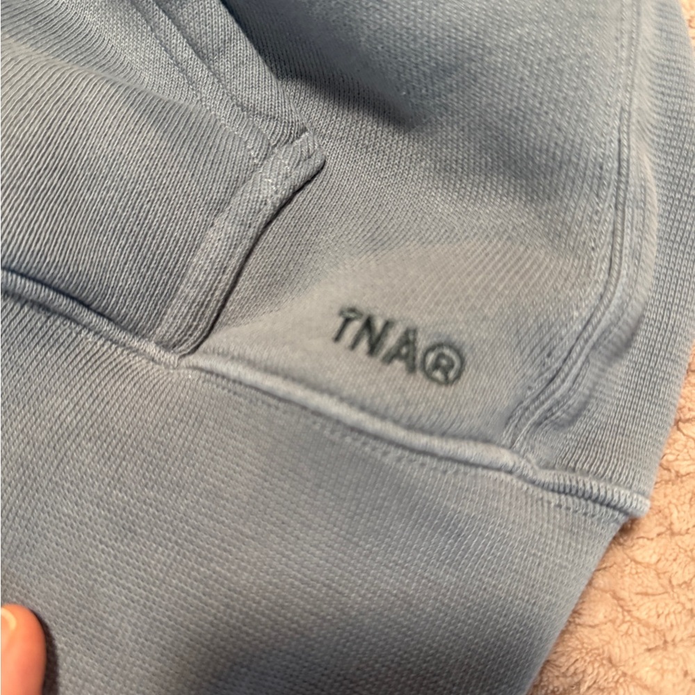 Like new. Very good condition TNA Gray/ Blue BUBBLE FLEECE Women's Hoodie - Picture 3 of 4